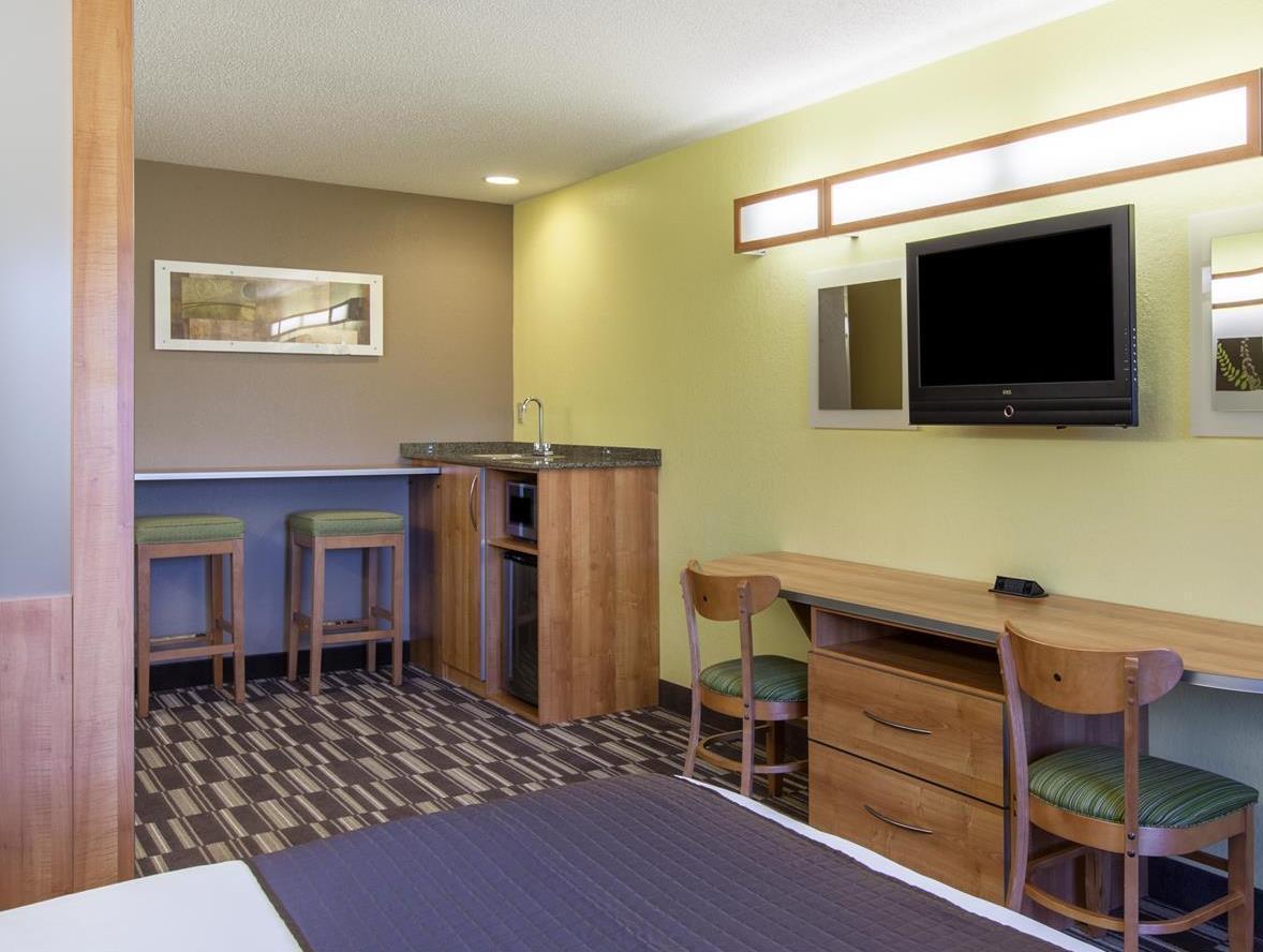 Microtel Inn & Suites By Wyndham Johnstown מראה חיצוני תמונה
