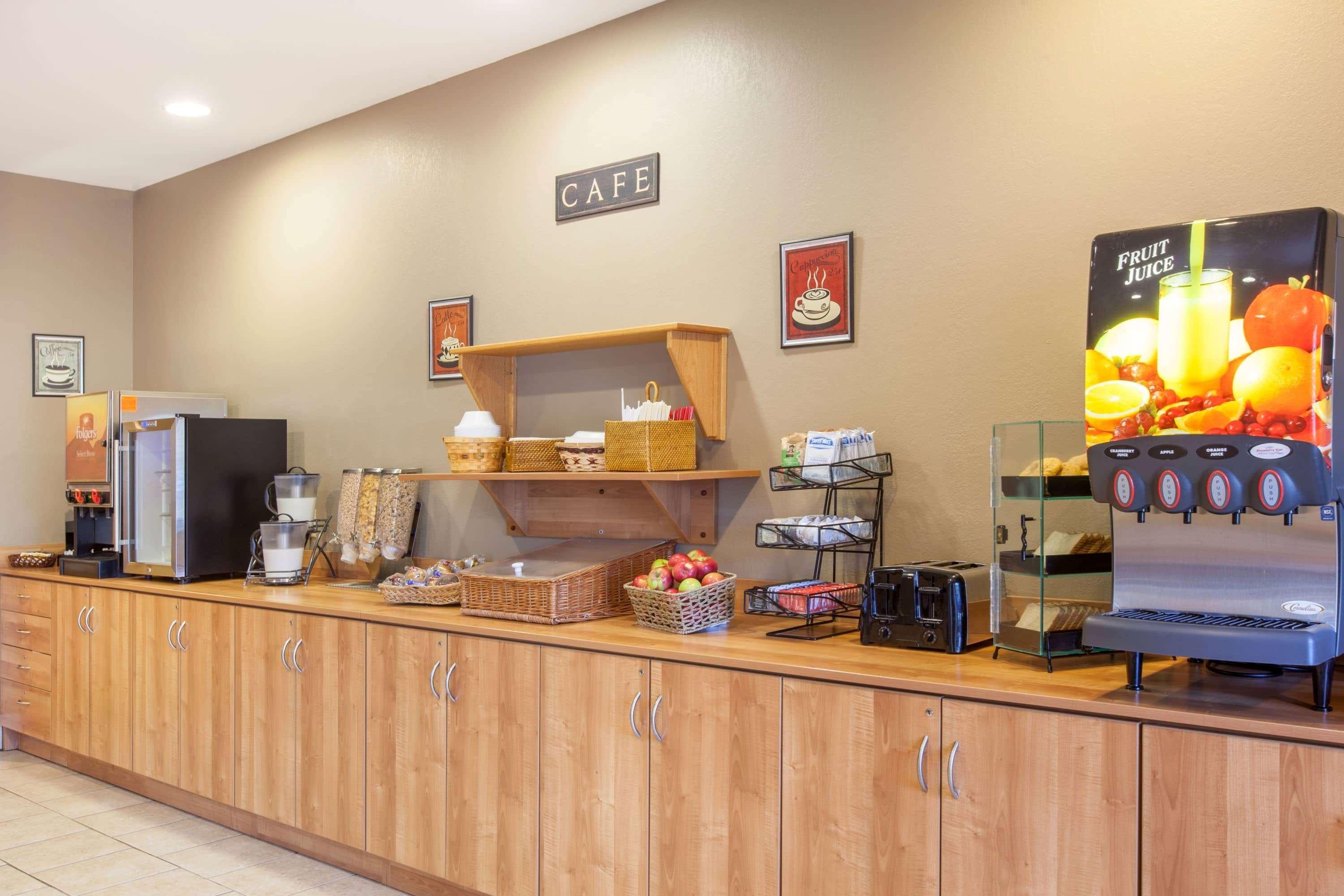 Microtel Inn & Suites By Wyndham Johnstown מראה חיצוני תמונה